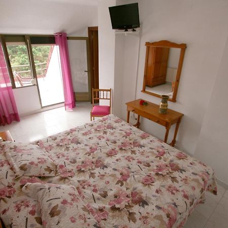 Hotel Candano Isla Plana Extérieur photo